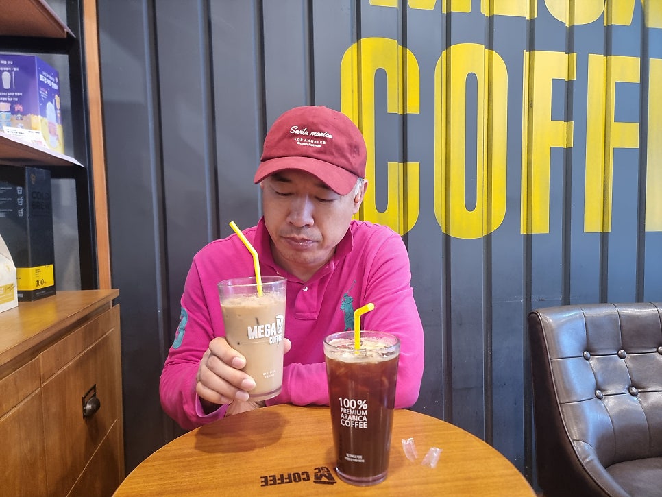 메가MGC커피 신기시장점 사진 3