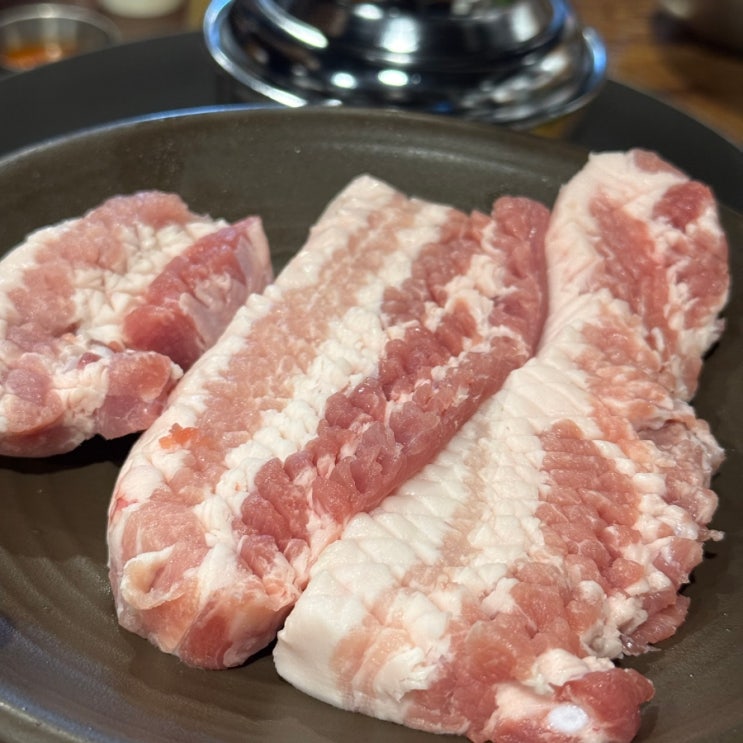  [염창역 맛집] 고기 맛, 반찬 맛 모두 완벽했던 육갑식당 염창역점 