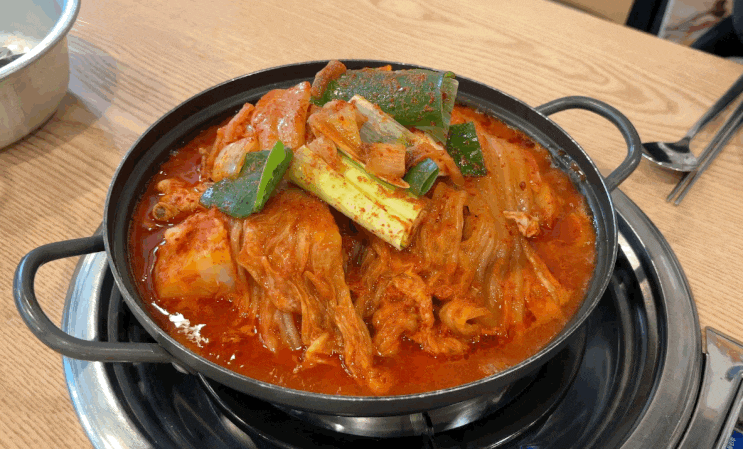  꼬막과 닭볶음탕의 조합이 맛있는 파주 운정 정정아식당