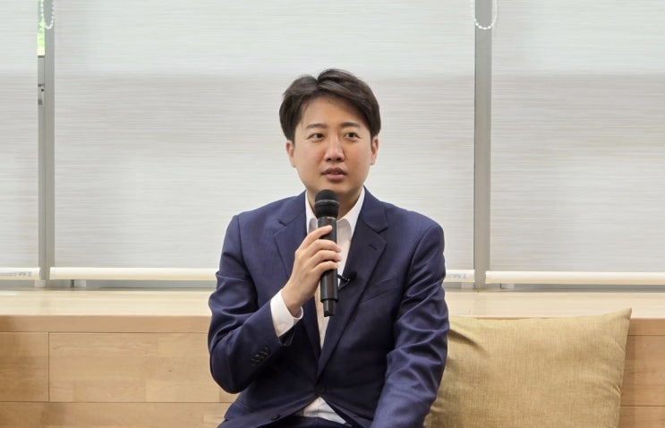 <b>김문수</b>, <b>청년</b>·노인 맞춤 공약…‘세대 포위론’ 재가동