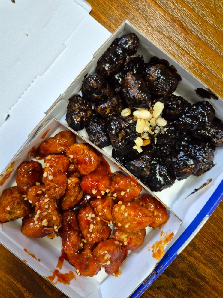 속초 중앙시장 예스닭강정 + 충주상회 오징어순대 내돈내산 조합 속초 중앙시장 예스닭강정 + 충주상회 오징어순대 내돈내산 조합