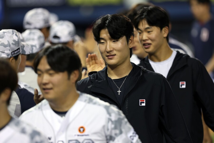 <b>두산</b> 베어스 <b>부상</b> 복귀 소식! <b>곽빈</b>/<b>홍건희</b> 1군 콜업 언제?