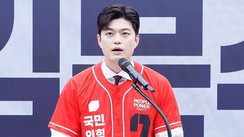 <b>김용태</b> "개혁신당에 <b>단일화 조건</b> 제시 요청"