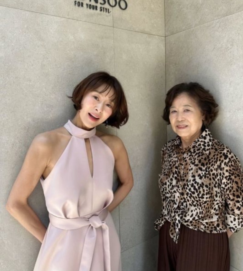 90세 동안 미모 실화냐… 예지원 엄마 루틴이 남다르다
