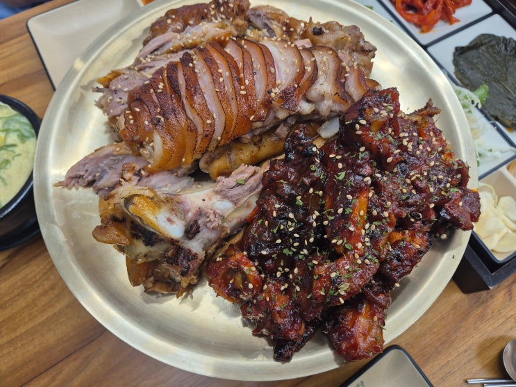 의정부 족발예찬 일반·매운 족발 맛있는 족발 맛집