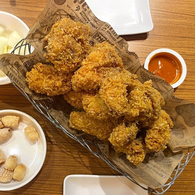 BHC치킨 울산달동점 사진 1