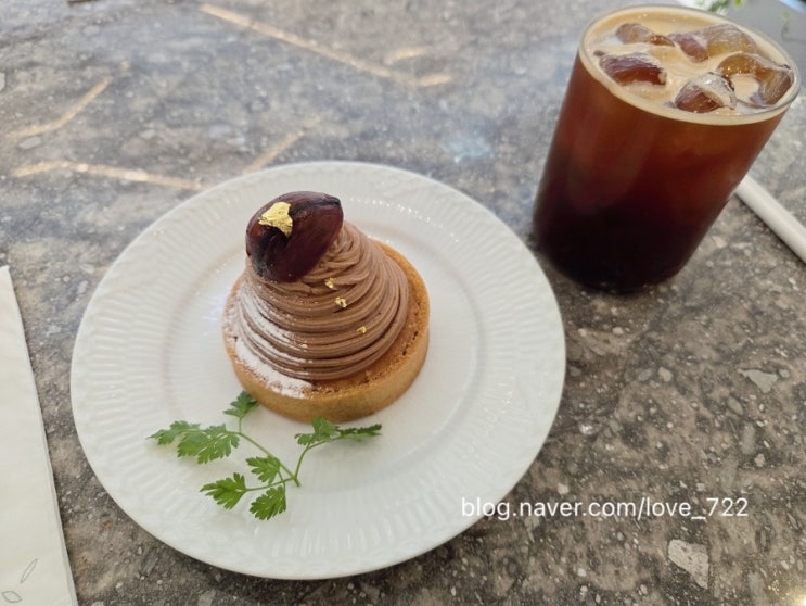  여의도 디저트카페, 더현대서울 브런치 맛집 로라스블랑