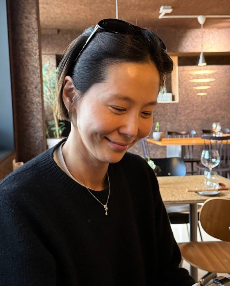새롭게 추가된 김나영 샤넬 목걸이, 이터널 넘버5