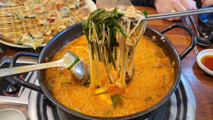  천안 성성동 호수 공원 맛집 ‘호수매운탕’