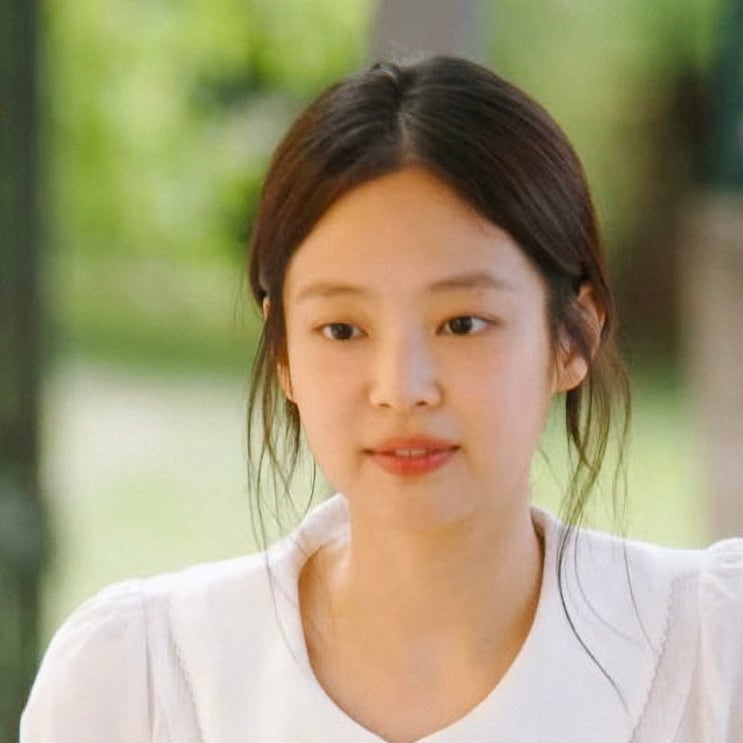  화제의 제니 블라우스 패션 3가지 모음