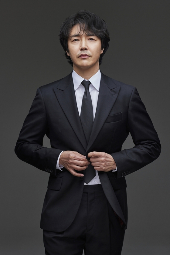 윤상현, 고현정 소속사 <b>엔에스이엔엠</b>과 <b>전속계약</b>…다방면 활동... 