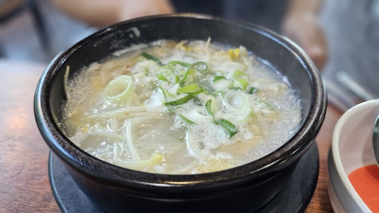 내돈내먹 : 아산 황태마을 황태해장국 감자칼국수 아산아침식사