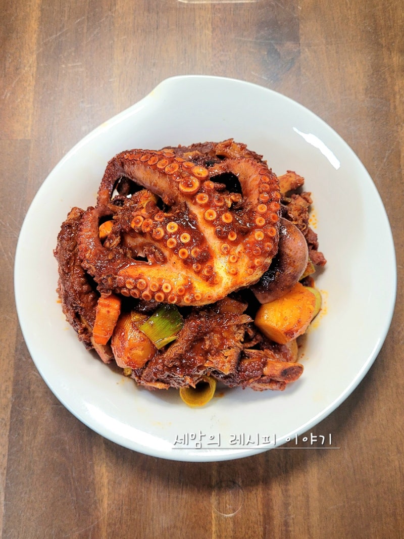 매운 돼지 등갈비찜 레시피 압력솥 문어 돼지갈비찜 만들기