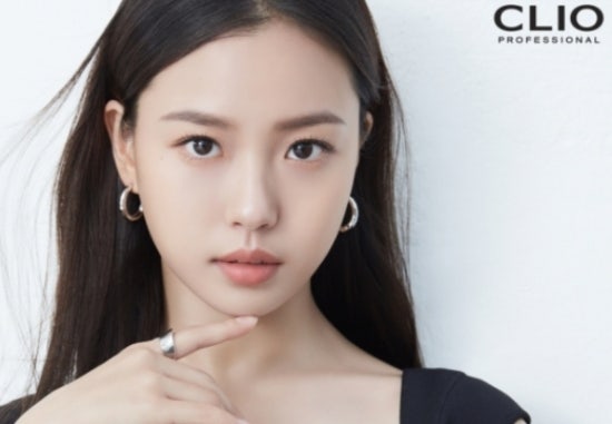 배우 고민시 학폭 논란 터졌다! 소속사 강력 부인... 진실은 무엇일까요?