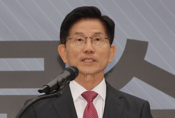 <b>김문수</b>, 사전투표 앞두고 영남권 강행군…<b>보수</b> 지지층 <b>결집</b> 호소