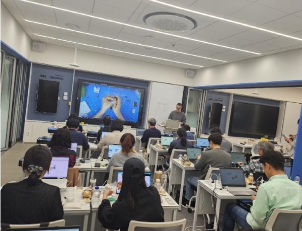 인천광역시교육청AI융합교육원, ‘Microsoft와 함께 하는 로봇코딩 AI융합교육’ 직무연수