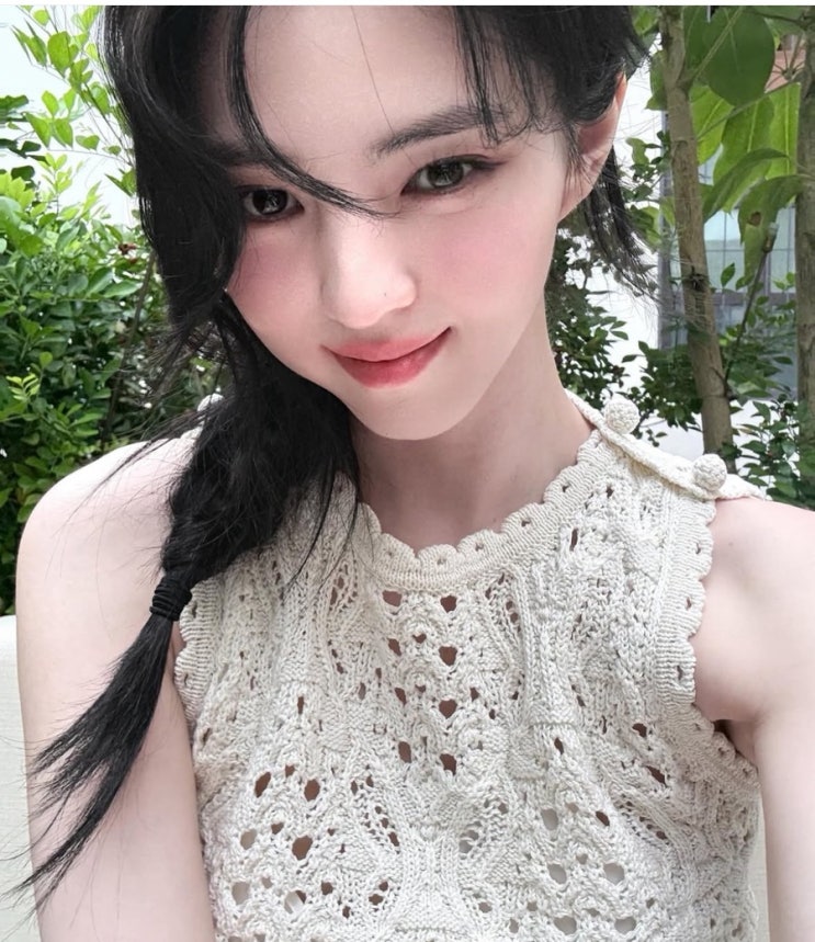 디올 앰버서더 되더니 날마다 미모 갱신하는 한소희