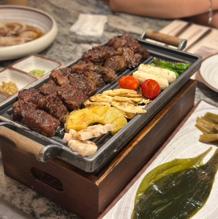  김해 내외동 맛집 가족 모임 하기 좋은 본집 갈비 이야기