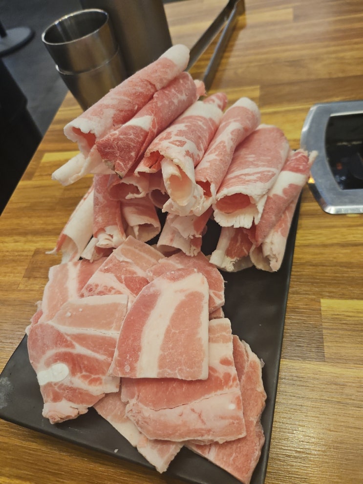  두정동냉삼 가성비 Good 육갑고깃집