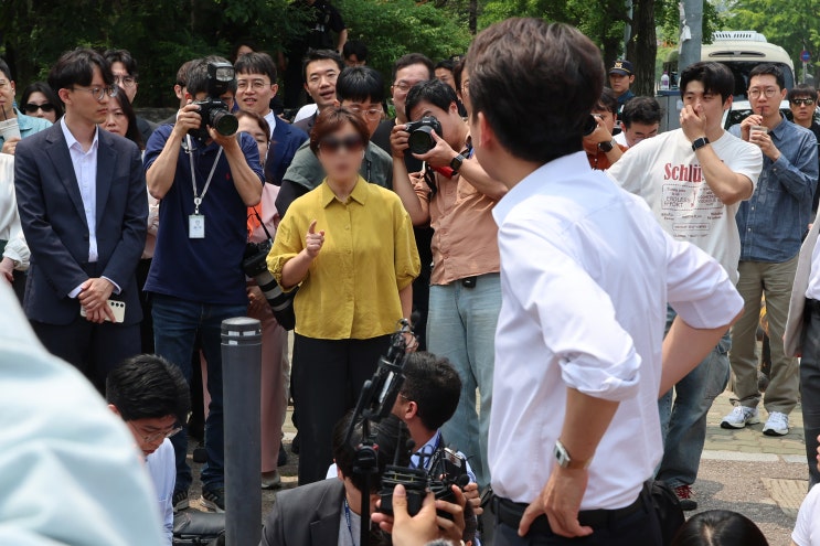 ‘<b>여성 신체</b>’까지 끌어들인 <b>이준석</b> <b>발언</b>… 野 “대선후보... 