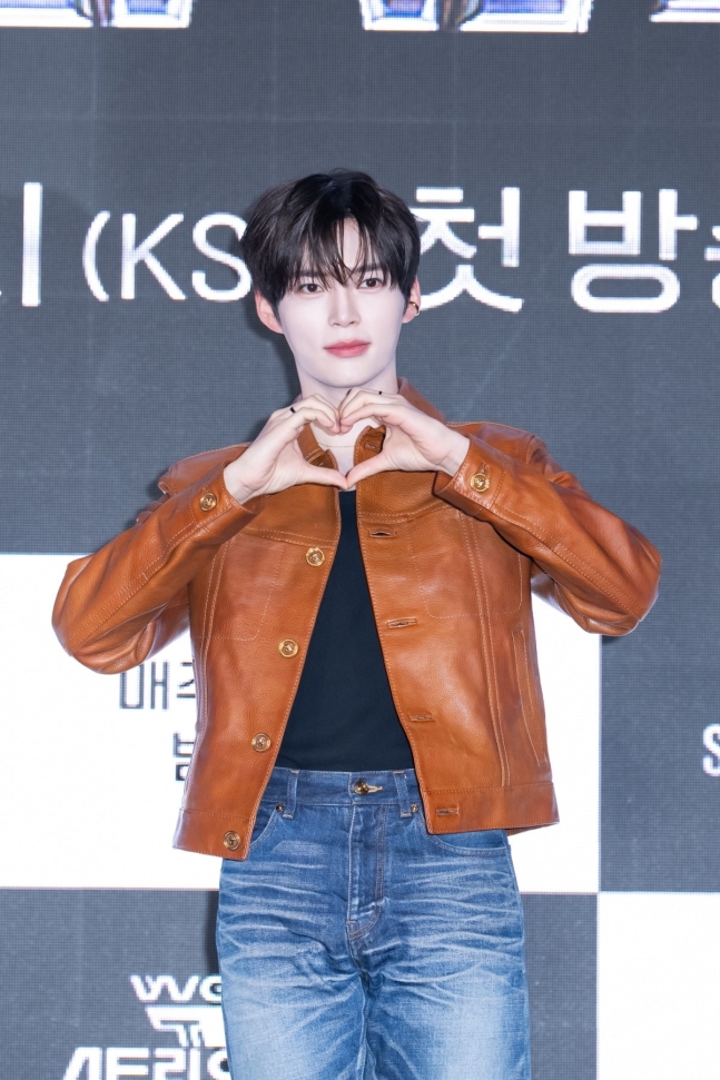  강다니엘 하차 후 바통 터치한 성한빈, "철저하게 대사 암기…올라운더 노린다" (‘WSWF’ 변화 예고)