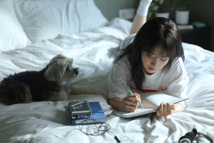 <b>박보영</b>, <b>팬미팅</b> ‘written BY’에서 팬송 첫 공개…스탠딩... 