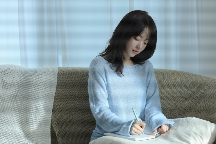 <b>박보영</b>, <b>팬미팅</b> 'written BY'서 팬송 첫 공개 및 월드 투어 예정