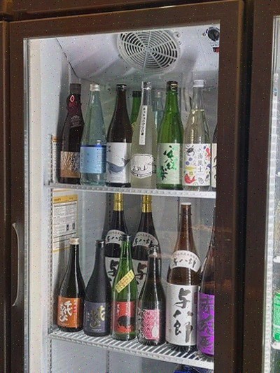  로바타야키토라, 일본 전통 화로구이의 매력을 느껴보세요!