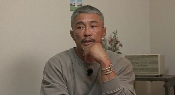 “<b>추성훈</b>, 한국 <b>유학생</b>에 100만원 <b>쾌척</b>… 진심 어린 응원 감동... 