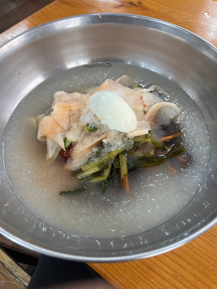  [청주냉면] 부민세숫대야냉면 봉명점, 냉면 그릇이 세숫대야만 하고, 만두는 못생겼지만 맛있다(1인당 사리추가 무료)