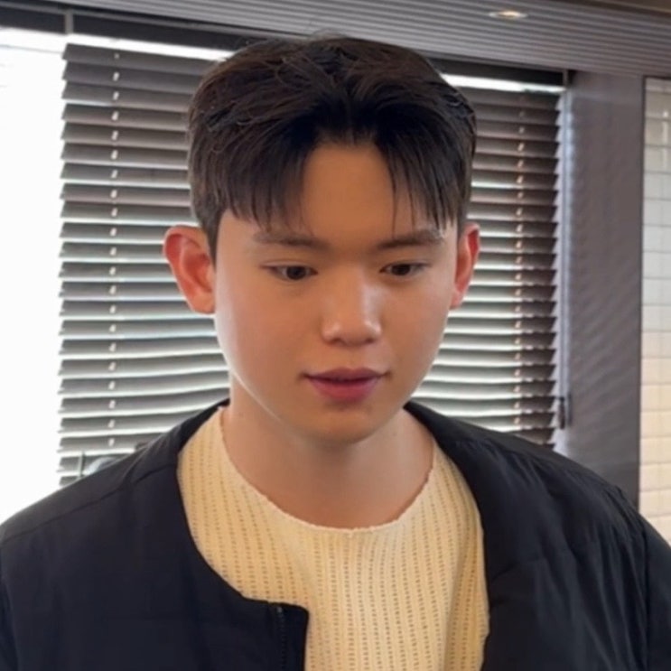  왕십리 미용실 맨드 살롱 왕십리역점 남자 짧은 머리 드롭컷 크롭컷