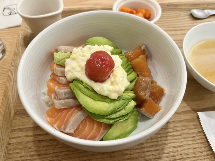  서울숲맛집 오후에서 연어덮밥과 멘치카츠덮밥, 성수밥집 추천