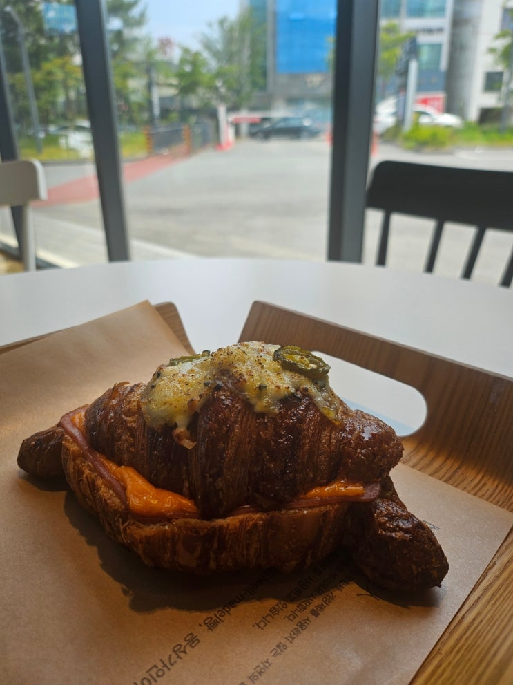  천안 백석동 몽상가인 베어커리 맛집이네요