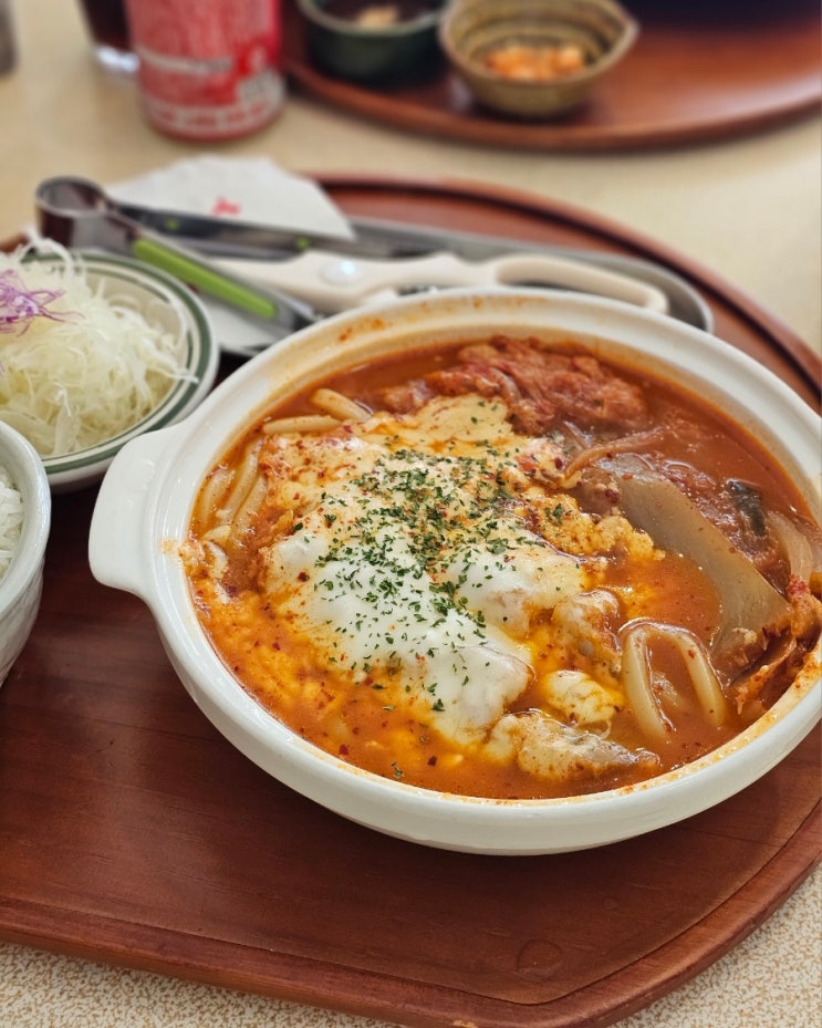  [키토니/부산 돈카츠 맛집] 전포동 묵은지 김치치즈나베 등심돈카츠 | 내돈내산