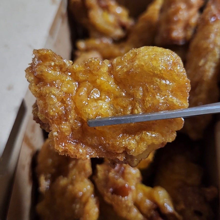 교촌치킨 덕천역점 사진 4