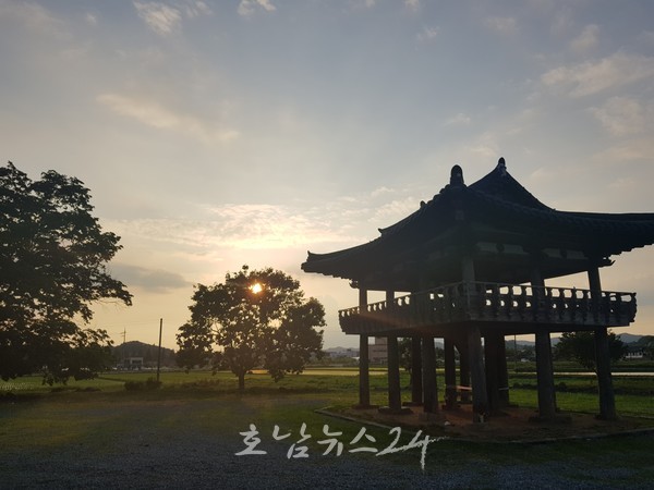  담양 창평 남극루 오래된 이야기 품은 쉼터, 고요한 시간 속으로 떠나는 여행