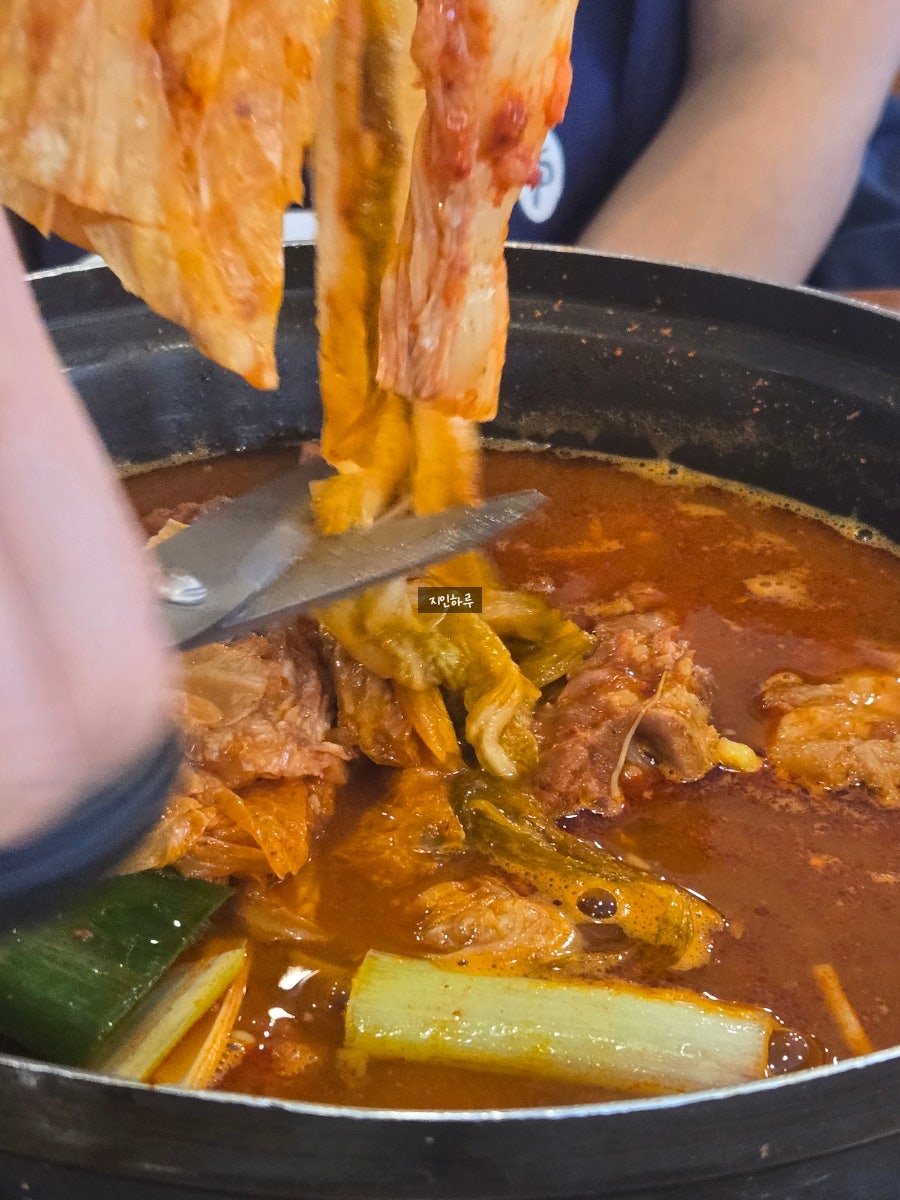 두리맛감자탕 괴안범박점 사진 5