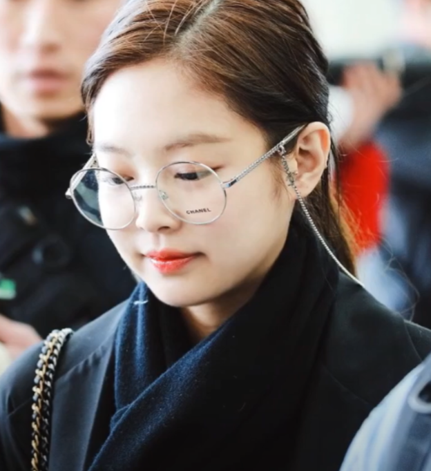 나 <b>서울대 의대</b>인데 <b>제니</b>언니가 1억이나 <b>기부</b>해줬다!