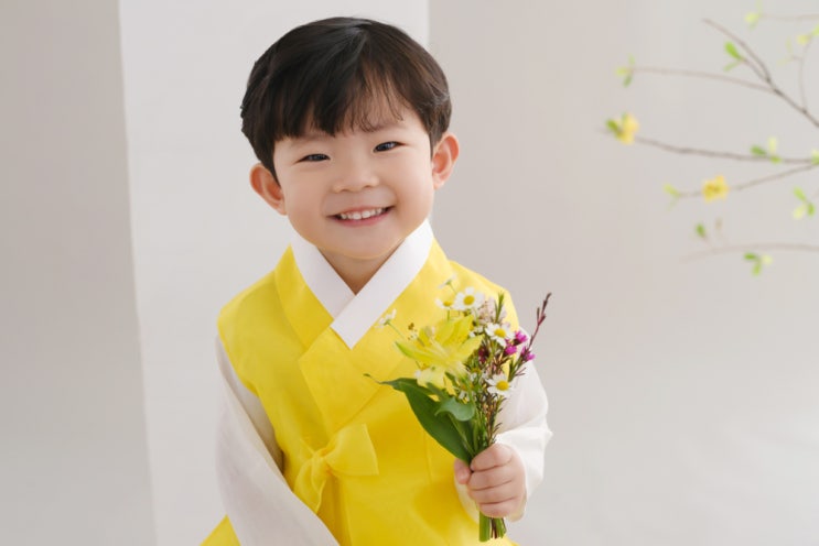 고급 남아 한복 코디로 컨셉있는 생일 기념사진 촬영해서 5살 남아 선물 준비하는 방법