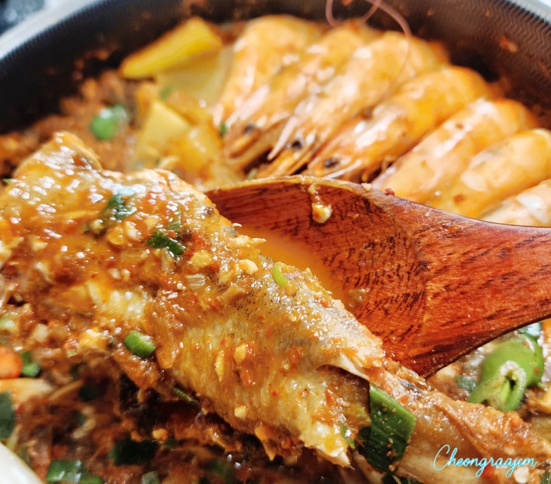 코다리시래기찜의 끝판왕! 새우가 듬~뿍 매콤한 코다리찜만들기 시래기삶는법 시래기코다리....