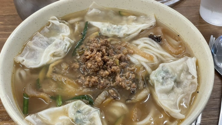  서울 중구 명동교자 신관 명동역점 | 명동 칼국수 미쉐린 맛집