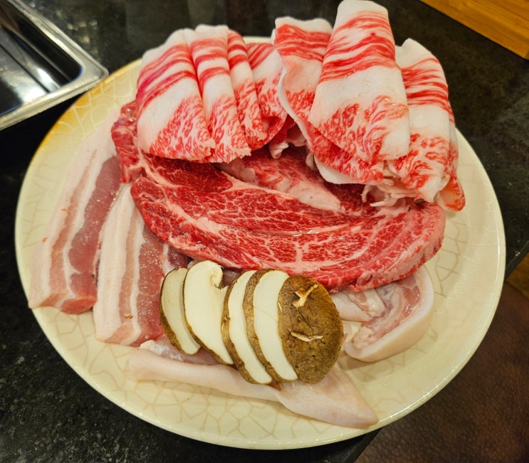  [가시 Food실록] 서울 영등포역 삼겹살 맛집 추천 장수정육식당(feat. 한우, 고기, 냉면, 타임스퀘어)