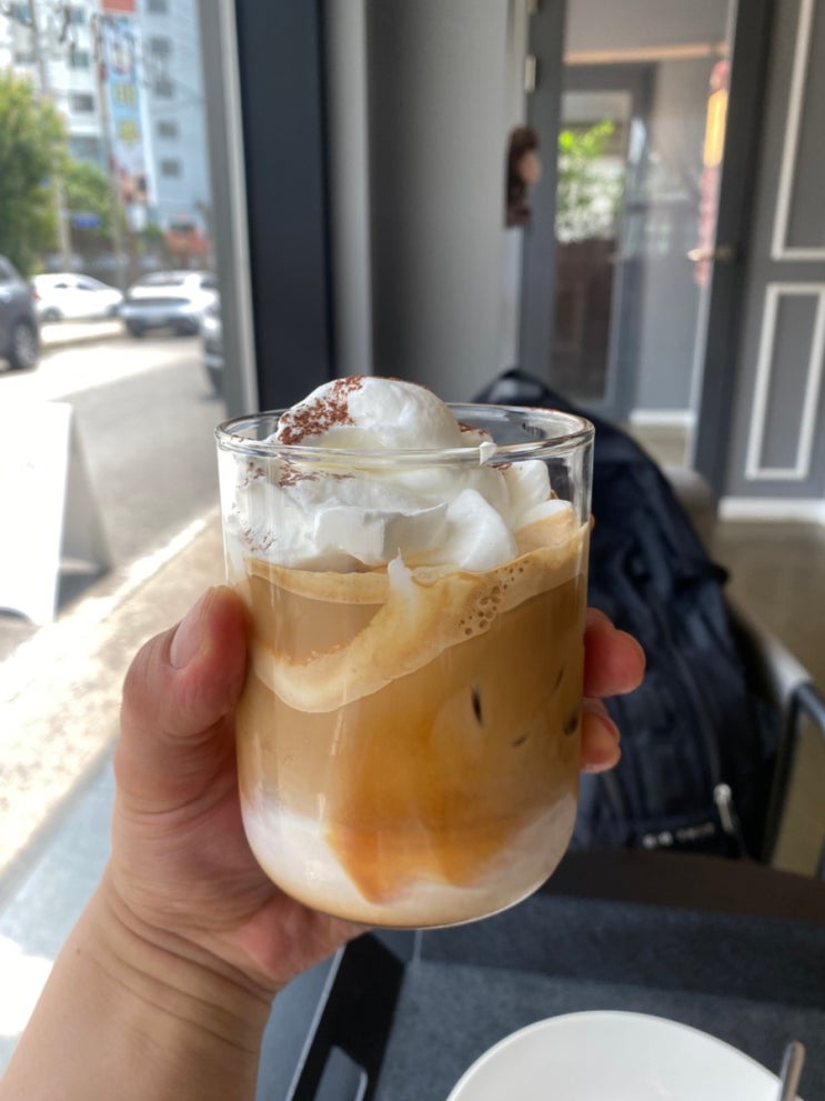  분위기 좋은 나운동 카페프레이 Cafe PRAY 핸드드립커피 다양한원두 군산카페추천 전신거울있는카페 나운동루프탑