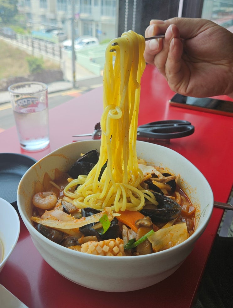 제주공항짬뽕 191짬뽕 제주공항 비행기 뷰맛집 제주공항짬뽕 191짬뽕 제주공항 비행기 뷰맛집