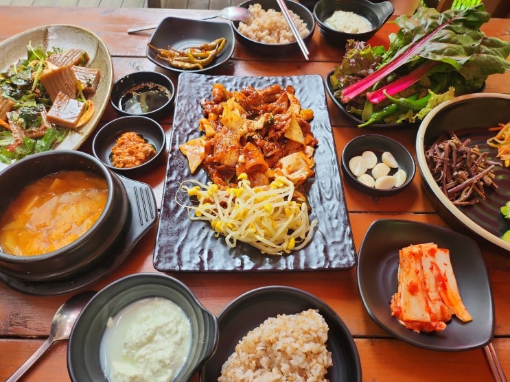  북한산 등산 후 추천하는 은평구 맛집 <만석장>