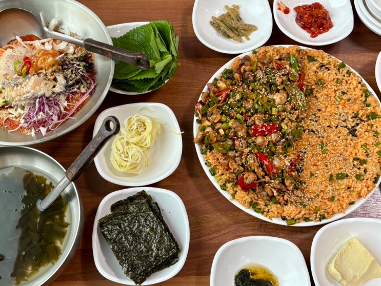  피로회복에 좋은 강릉 꼬막비빔밥 &물회 연화마을 한상 리뷰