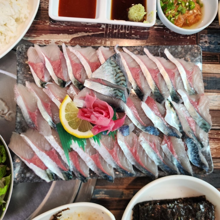  부두식당 제주 고등어회 모슬포항 횟집 맛집 고등어회 먹는 법