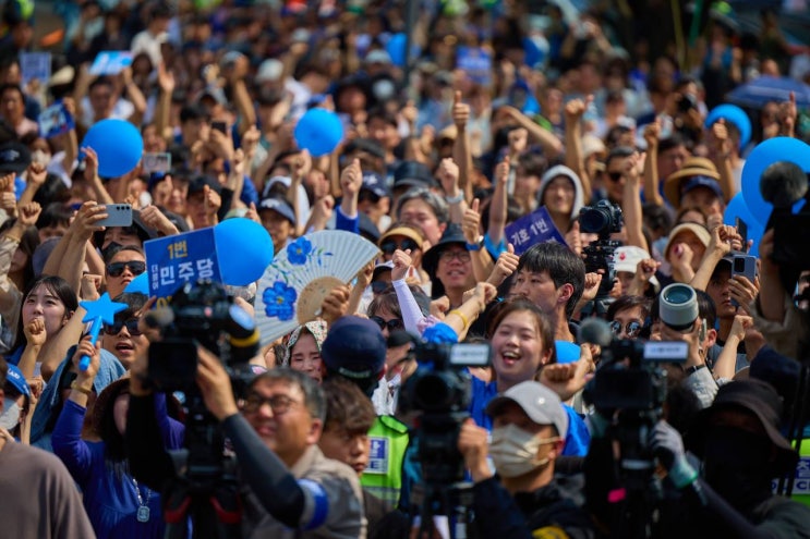 사전<b>투표율</b>로 보는 21대 <b>대선</b> 판세: <b>광주</b>·전남 ‘고공행진’... 