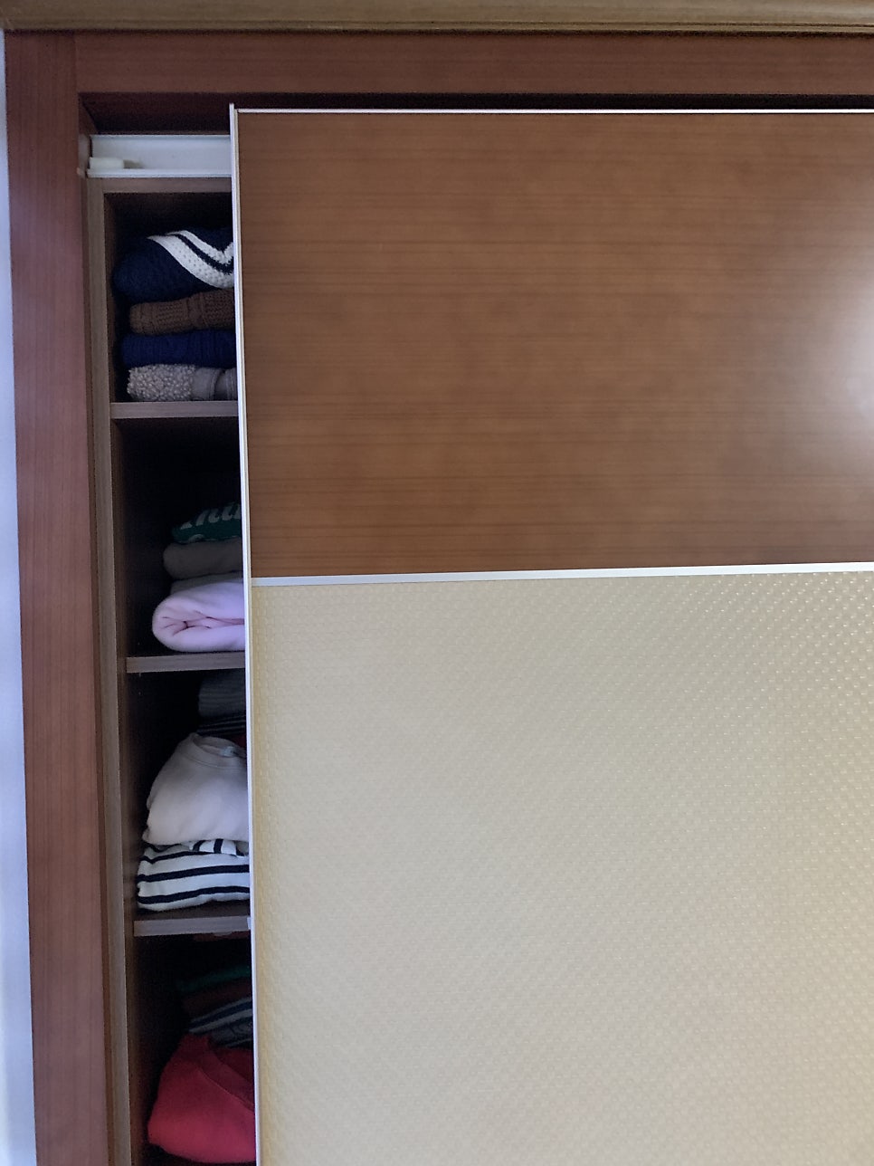 장농 슬라이딩 도어 롤러 셀프 교체 수리 방법 및 업체 (수원)