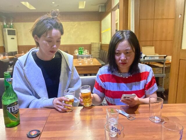  박나래X장도연, 단체 회식인데 둘만 참석…“왜 아무도 안 와?” 침울한 분위기 포착